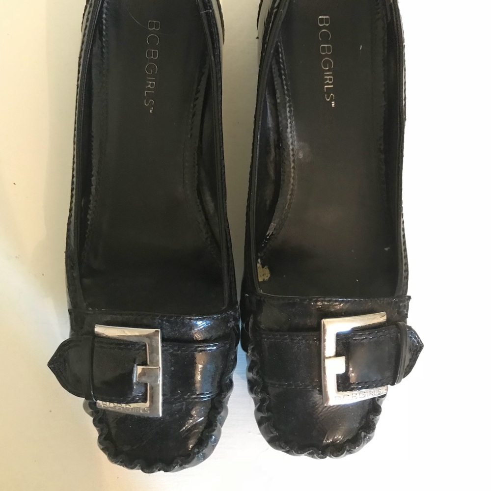 BCBGirls black patent leather flats